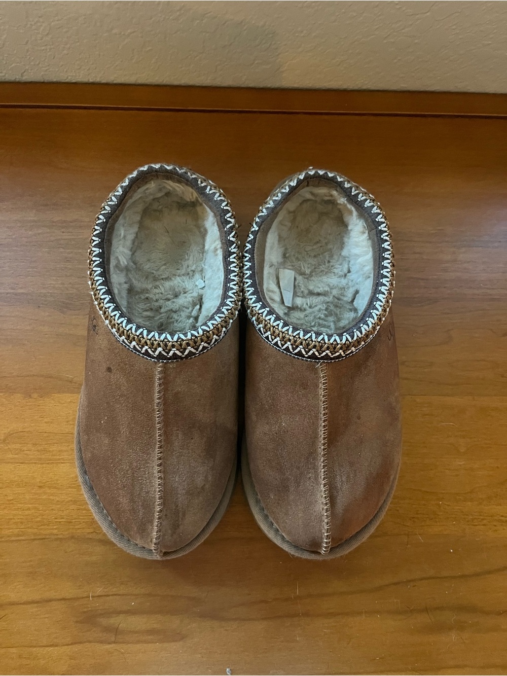 UGG Women's Chestnut Tasman Suede Shearling Clog Slippers
